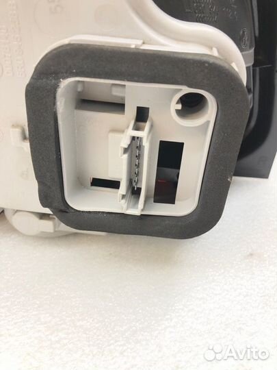 Фонарь задний правый Volkswagen Polo 6R1 2013