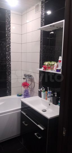 2-к. квартира, 59 м², 4/17 эт.