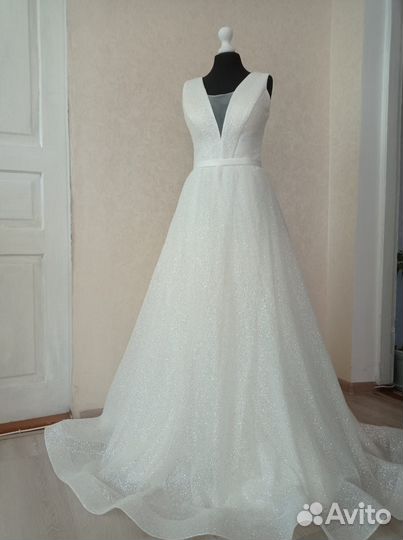 Свадебное платье новое