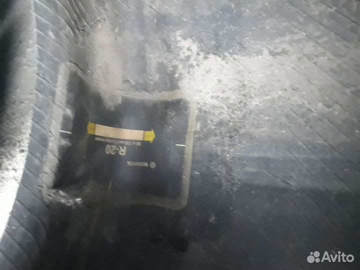 Yokohama Advan Sport V103 235/50 R18 101W