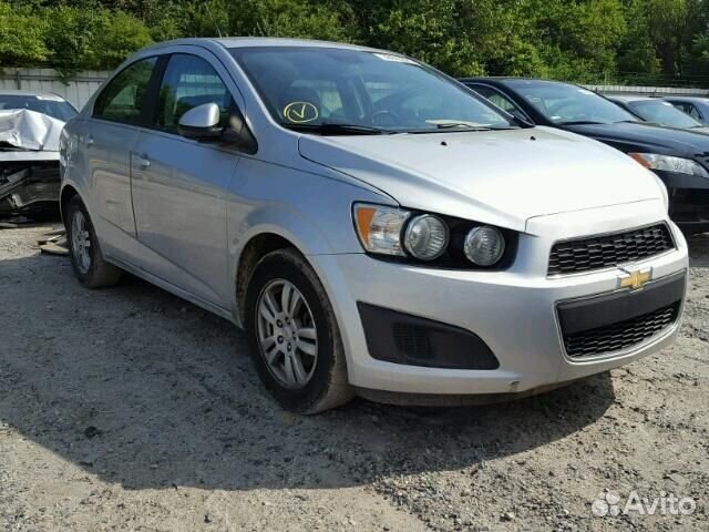 Разбор на запчасти Chevrolet Aveo (T300) 2011