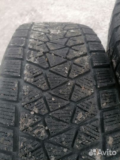 Bridgestone Blizzak DM-V2 225/65 R17