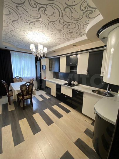 3-к. квартира, 75,5 м², 1/9 эт.