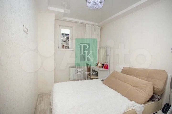 2-к. квартира, 53 м², 1/10 эт.