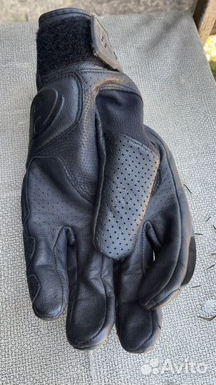 Мотоперчатки held