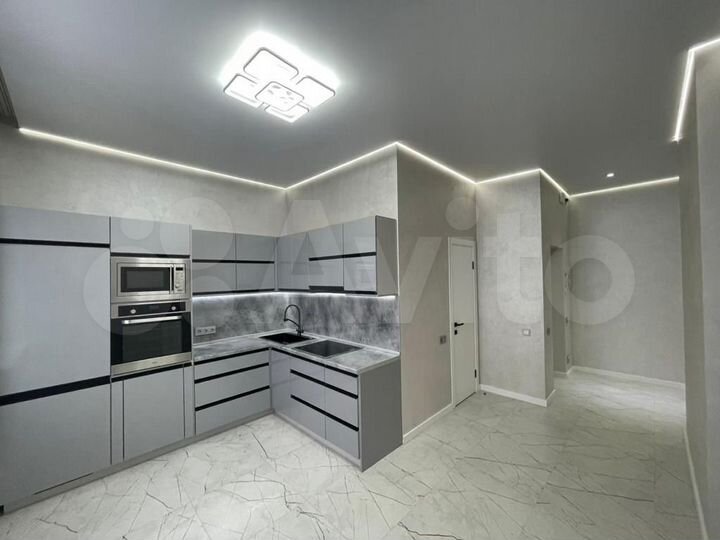 3-к. квартира, 112 м², 11/17 эт.