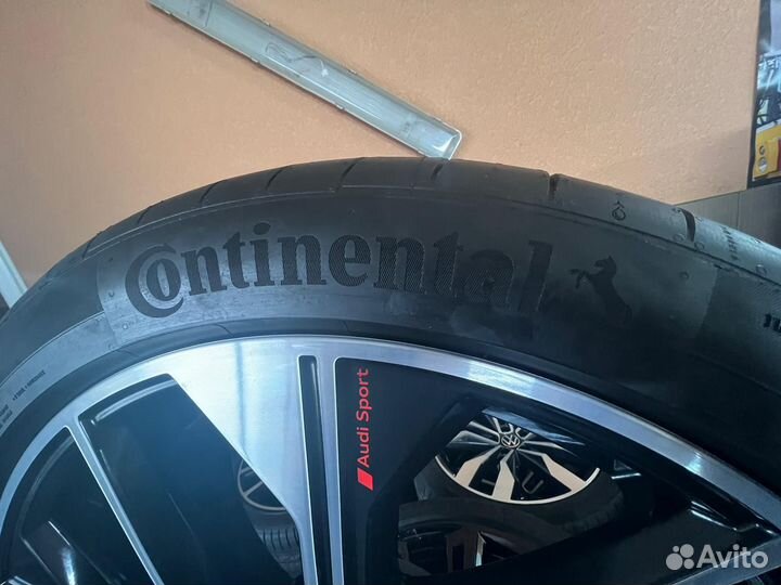Летний комплект Audi Q5 R21, Оригинал, лето, новый