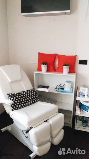 Мастер маникюра,педикюра.м.Славянский бульвар