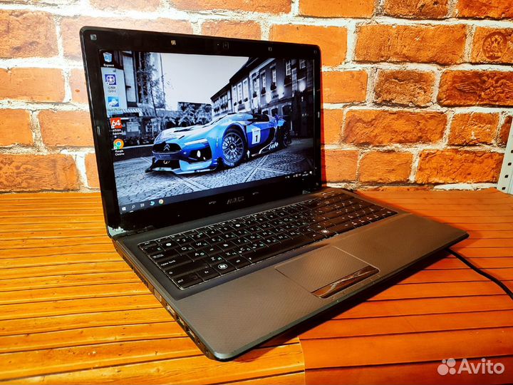 Asus A52J - Core i3 \ 3 Озу \ 512 Видео \ 250 HDD