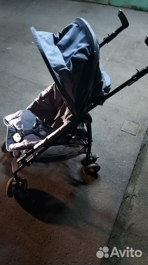 Прогулочная коляска peg perego трость