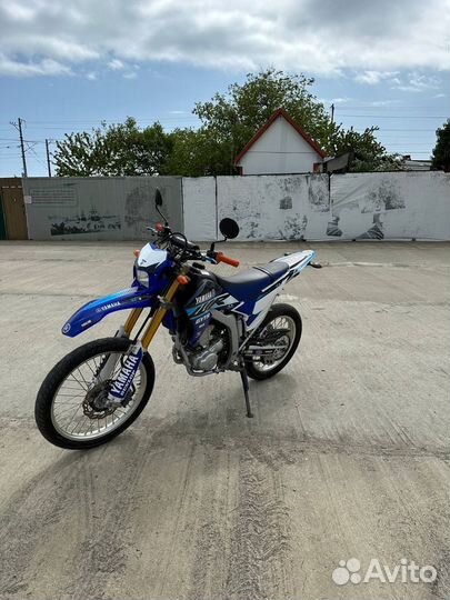 Yamaha WR250r