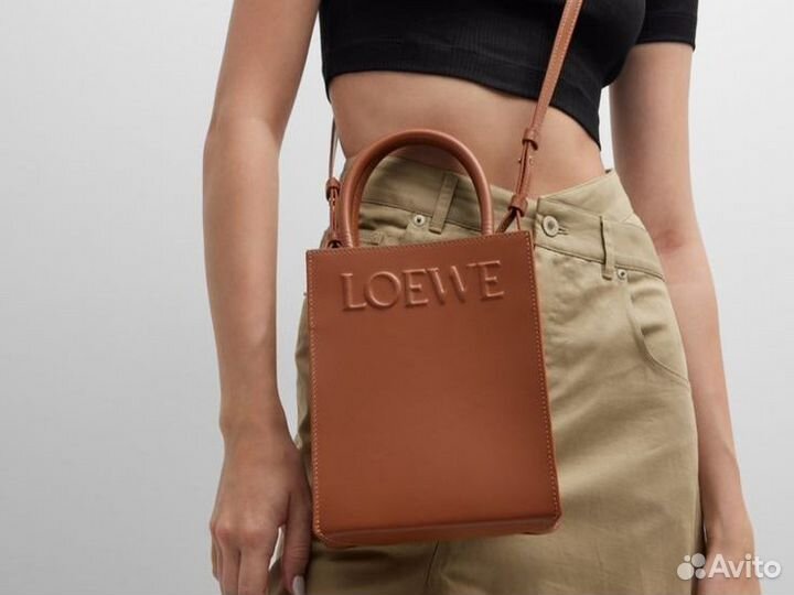 Женская сумка-тоут loewe A5 Tote Bag коричневая