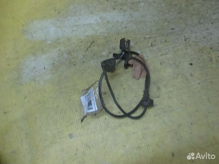 Датчик ABS на Honda Stream RN6 R18A