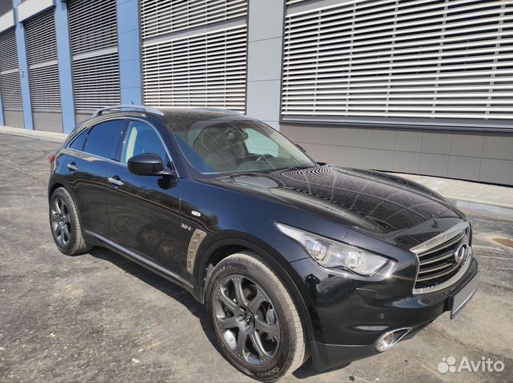 Infiniti QX70 3.0 AT, 2015, 123 200 км