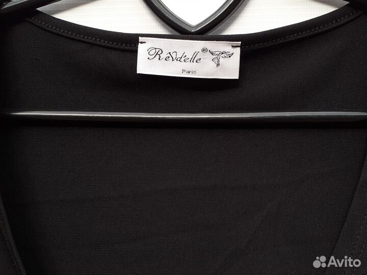 Платье черное р.42