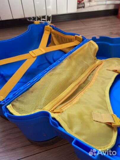 Чемодан на колесах детский