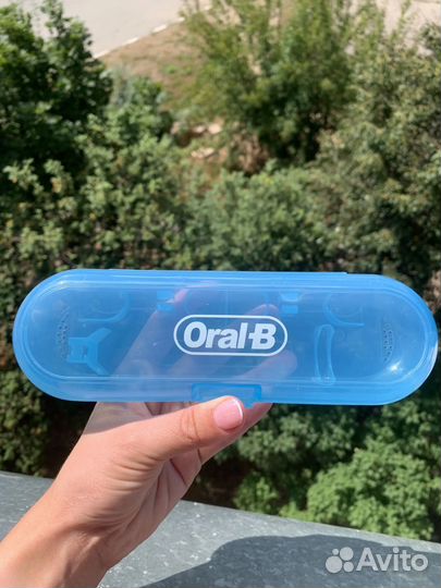 Контейнер Oral b для электрической зубной щетки