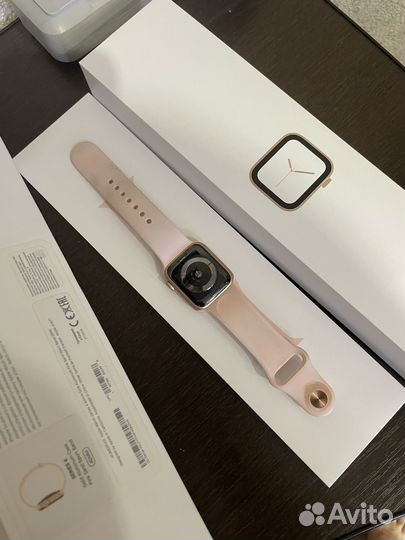 Часы apple watch 4 40 mm