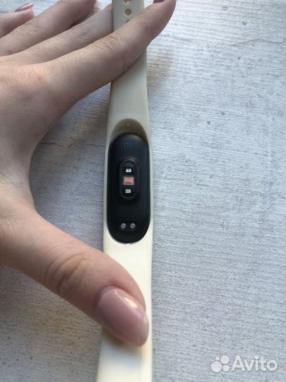 Смарт часы xiaomi mi SMART band 4