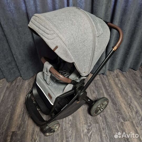 Прогулочная коляска carrello epica