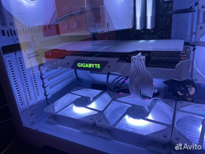 Gigabyte RTX 2060 super gaming OC 3X white 8gb