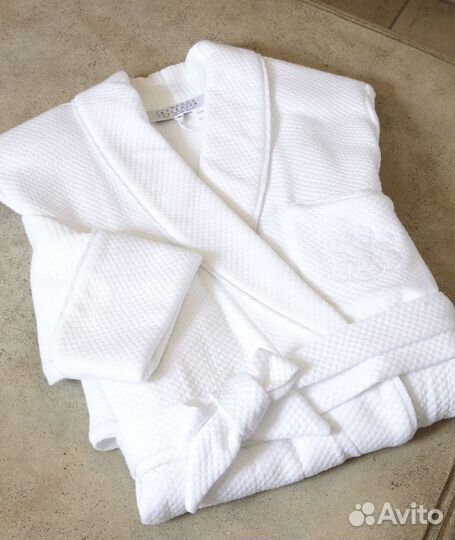 Халат для гостиниц