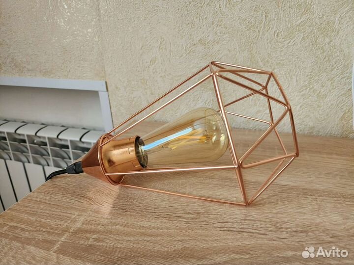 Умный настольный светильник лофт