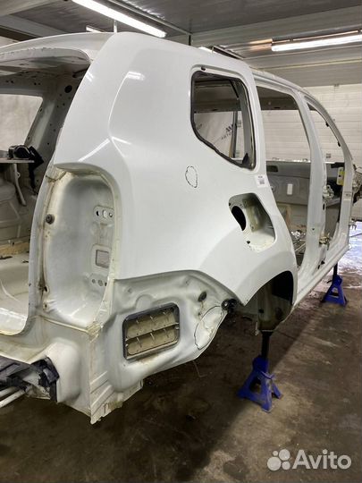 Крыло заднее правое Renault Duster