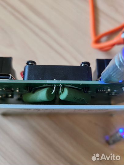 Тестер емкости и сопротивления аккумуляторов 18650