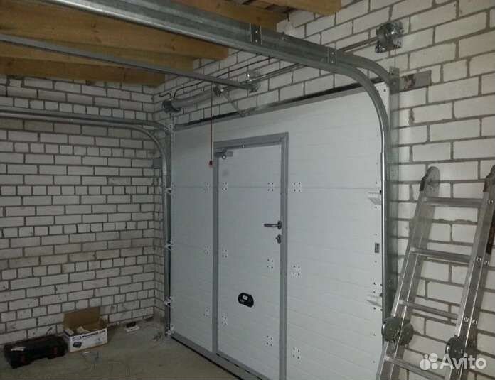 Гаражные ворота секционные 3000*2200 (ш/в)