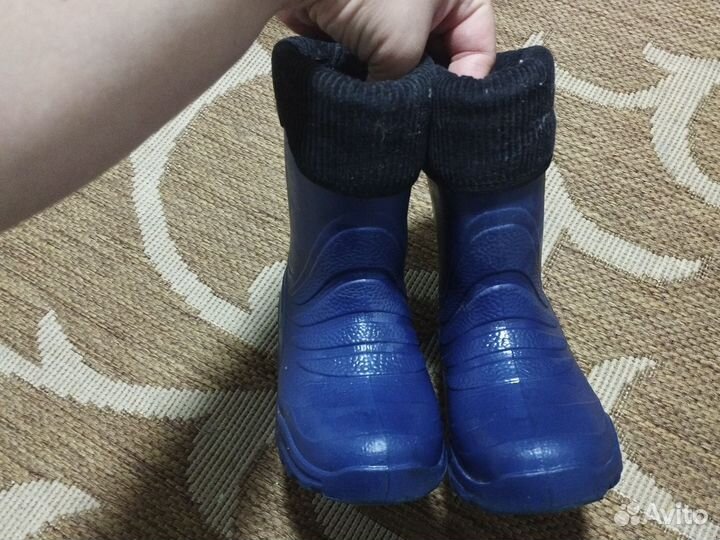 Детские резиновые сапоги 24 размер