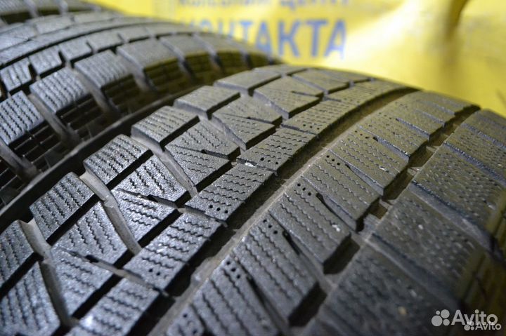 Bridgestone Blizzak Revo GZ 215/60 R16