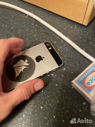 iPhone, 16 ГБ