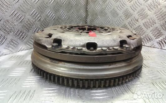 Маховик демпферный дизельный toyota RAV 4 ZSA3 (FU