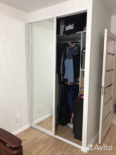 Встраиваемый шкаф