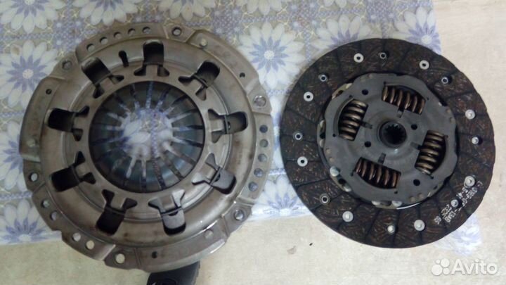 Комплект сцепления Luc и выжимной sachs на Opel
