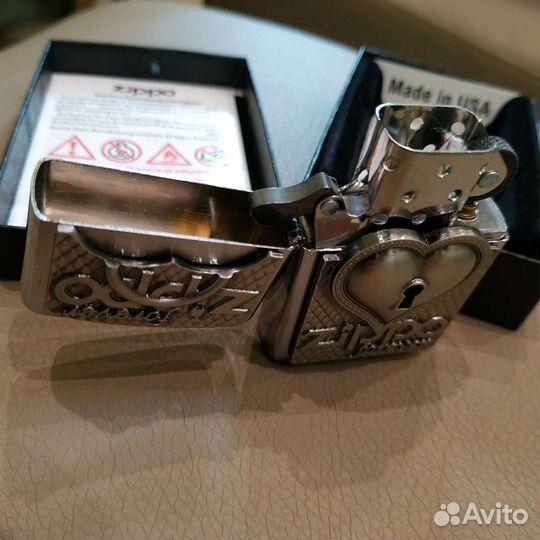 Зажигалка Zippo 200 Zippo Heart Forever Emblem