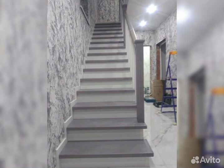 Ступени для лестниц и другие комплектующие О