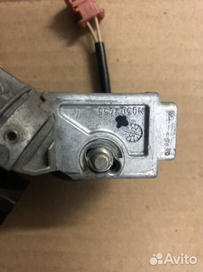 Замок зажигания Peugeot 407