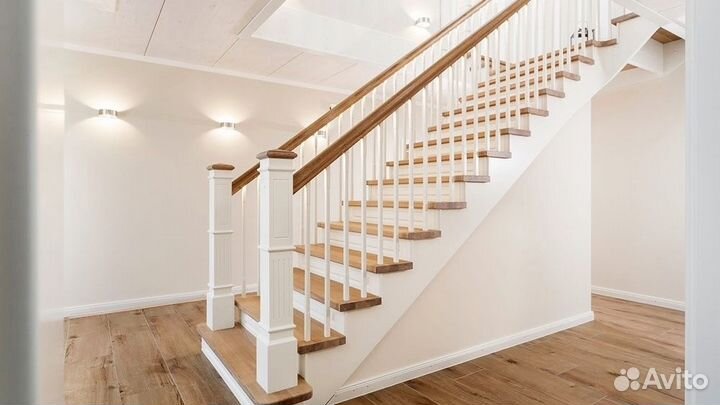 Ступени для лестниц и другие комплектующие К