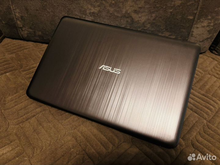 Asus vivobook pro 15/MX110/SSD