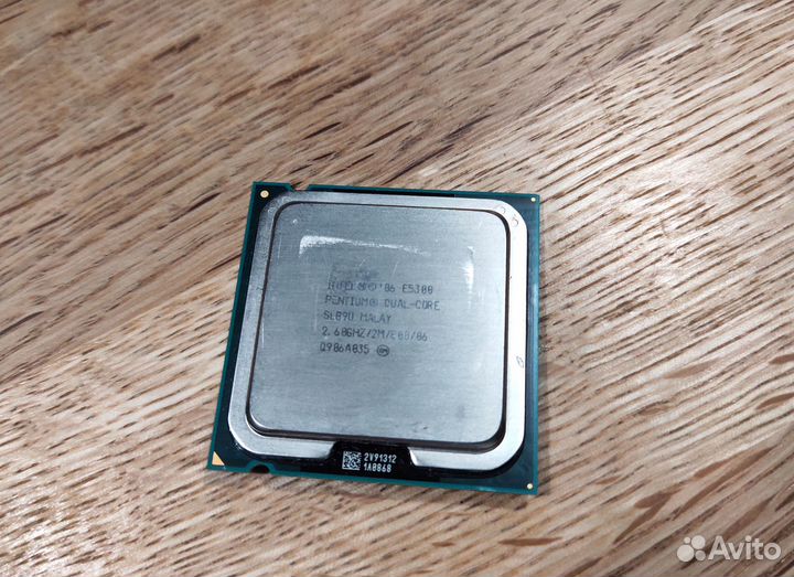 Процессор Intel Pentium E5300 LGA775