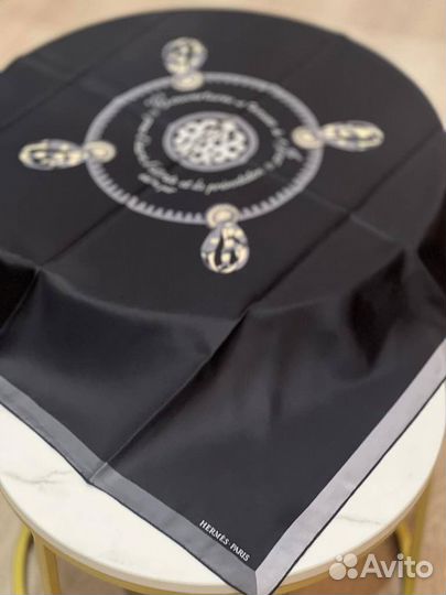 Итальянские шелковые платки