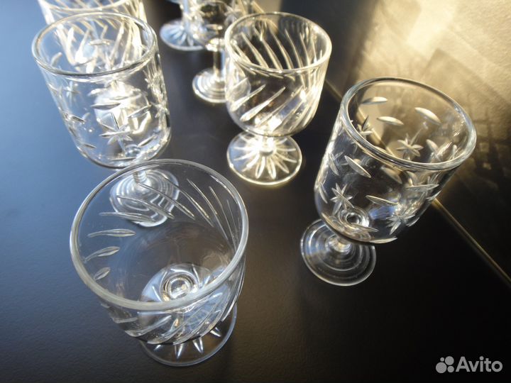 Рюмки хрустальные 8 шт