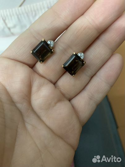 Золотые серьги