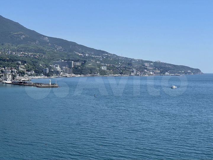 3-к. апартаменты, 202 м², 6/13 эт.