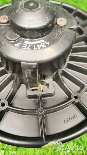 Моторчик отопителя Nissan Note