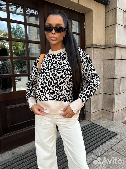 Свитер женский леопардовый