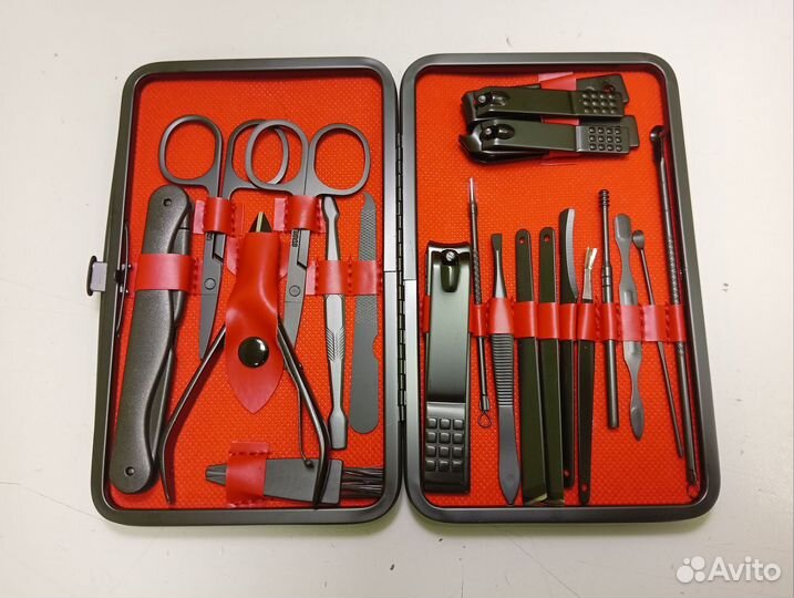 Маникюрный набор 20 предметов