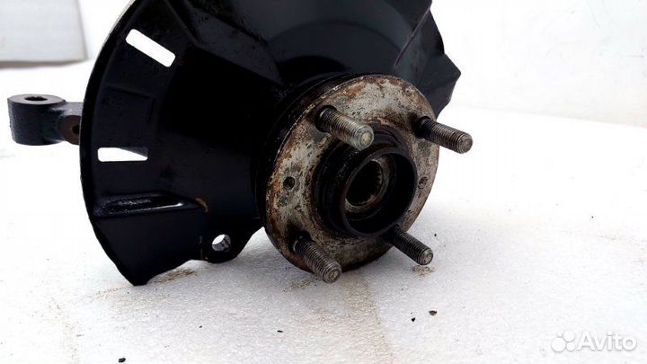 Кулак поворотный передний левый Kia Rio QB G4FA